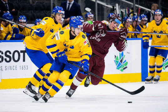 Simon Edvinsson and Daniel Ljungman of Sweden against