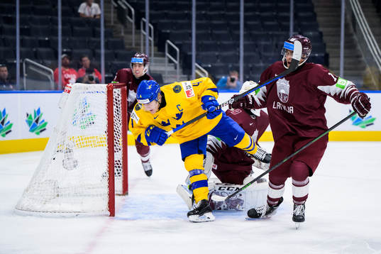 Emil Andrae of Sweden and Daniels Gorsanovs of Latvia