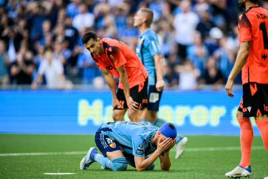 Haris Radetinac of Djurgården looks dejected