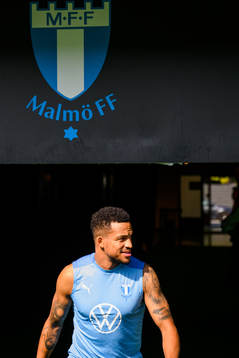 Martin Olsson