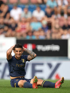 Nicolas Stefanelli of AIK looks dejected