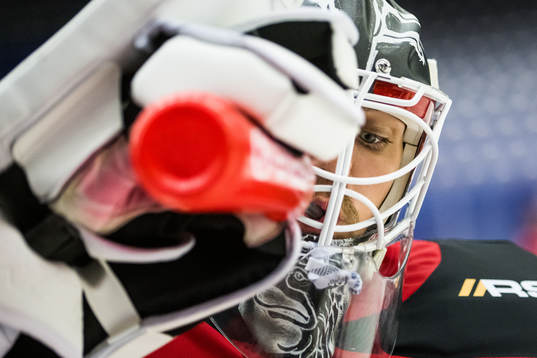 Malmö Redhawks målvakt Adam Werner