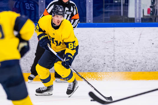 s Mikkel Bödker