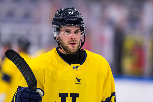 s Sam Vigneault