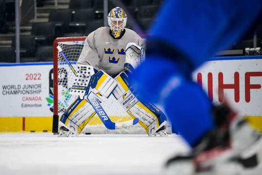 Goaltender Calle Clang of Sweden at a practice session