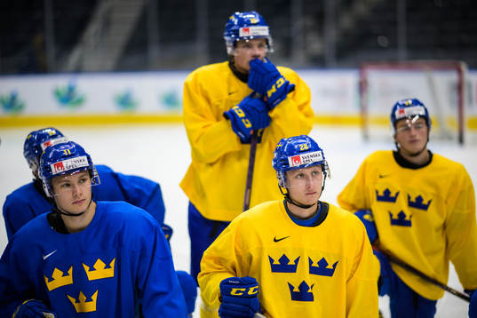 Fabian Lysell and Oskar Magnusson of Sweden at a practice