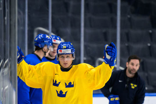 Oskar Magnusson of Sweden celebrates at a practice session