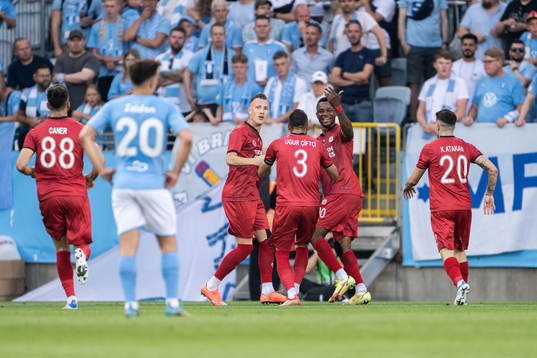 Leke James of Sivasspor celebrates
