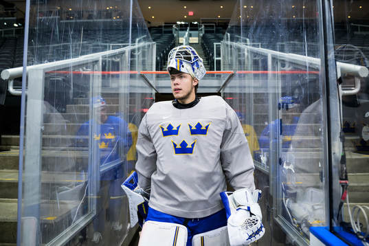 Bläddra bland fler bilder av 2022 IIHF World Junior Championship, day 11, Sweden, morning skate