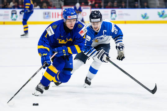 Fabian Lysell of Sweden and Roni Hirvonen of Finland