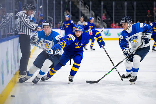 Joakim Kemell and Rubin Rafkin of Finland are being