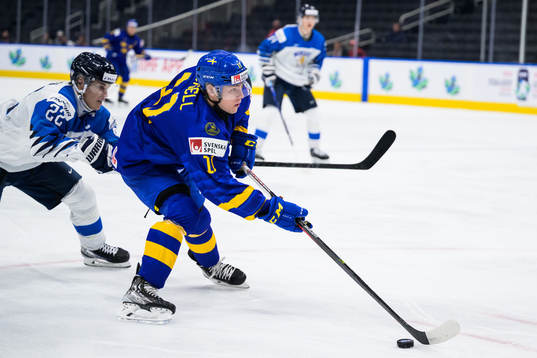 Roni Hirvonen of Finland and Fabian Lysell of Sweden