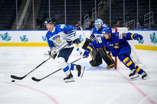 Rubin Rafkin of Finland and Victor Stjernborg of Sweden