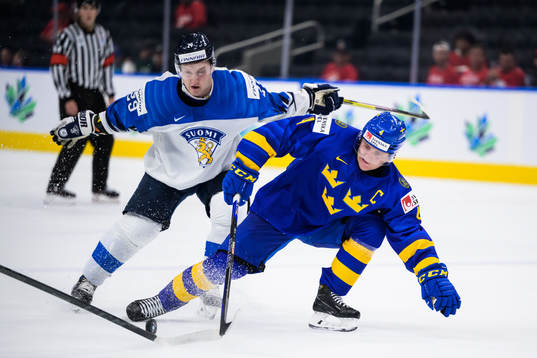 Kasper Simontaival of Finland and Emil Andrae of Sweden