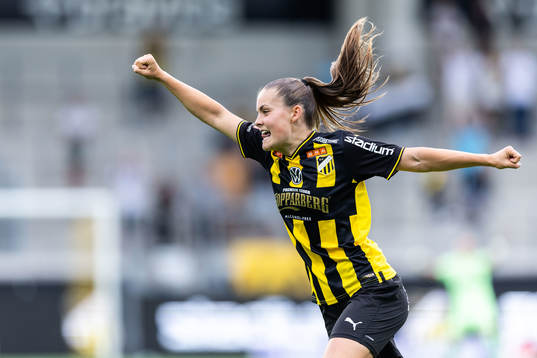 Bläddra bland fler bilder av Fotboll, Damallsvenskan, Häcken - Örebro