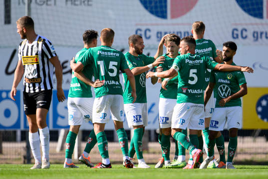 Jönköpings Södras Marko Nikolic jublar