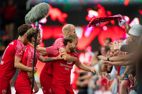 Bård Finne of Brann celebrates