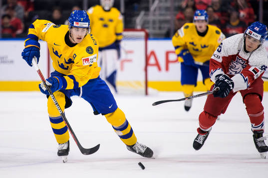 Simon Edvinsson of Sweden and David Jiricek of Czech