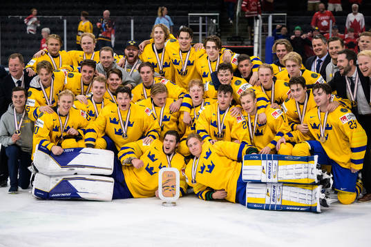 Bläddra bland fler bilder av 2022 IIHF World Junior Championship, Bronze Medal Game, Sweden - Czech Republic