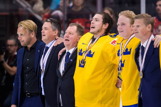 Head coach Tomas Montén, assistant coach Patrik Andersson,