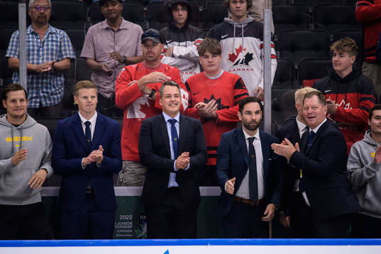 Assistant coach Patrik Andersson, head coach Tomas Montén,
