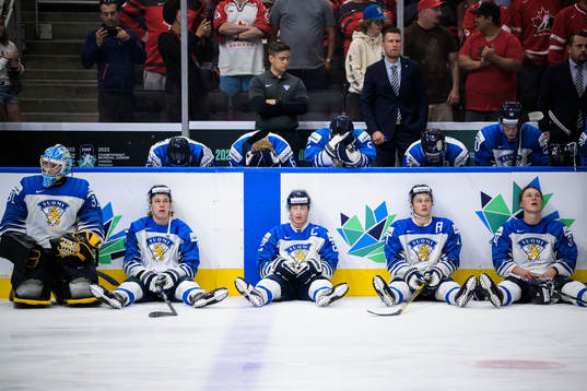 Goaltender Juha Jatkola, Joni Jurmo, Roni Hirvonen, Kasper
