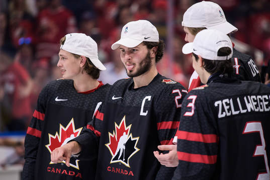 Mason McTavish of Canada makes a gesture