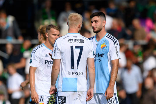 Djurgårdens Besard Sabovic deppar