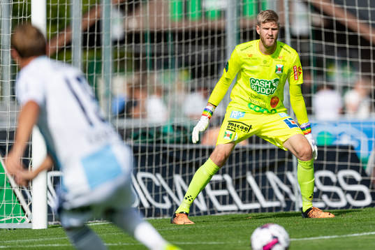 Varbergs målvakt Fredrik Andersson