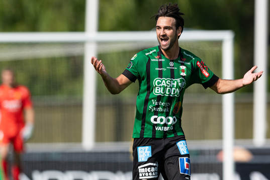 Varbergs Oliver Stanisic reagerar
