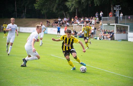 IFK Hässleholms Armin Culum i matchen i div. 2 mellan