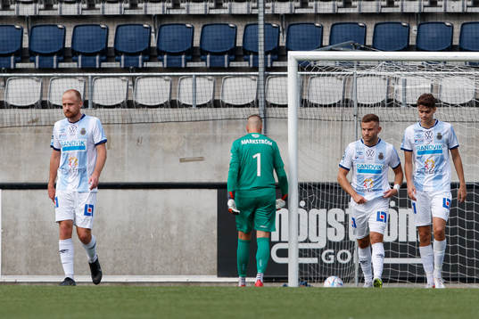 Gefles spelare deppar