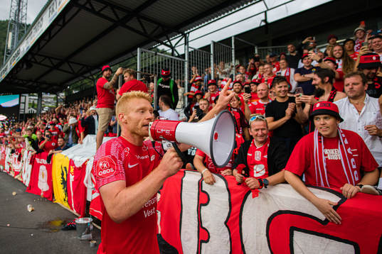 Sivert Heltne Nilsen of Brann celebrates