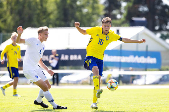 Finlands David Weiss och Sveriges Kenan Busuladazic