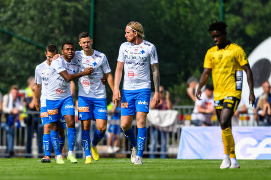 Värnamos Marcus Antonsson jublar