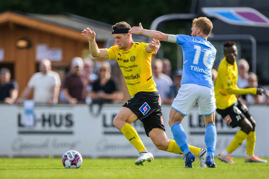 Mjällbys Jacob Bergström och Malmö FFs Anders
