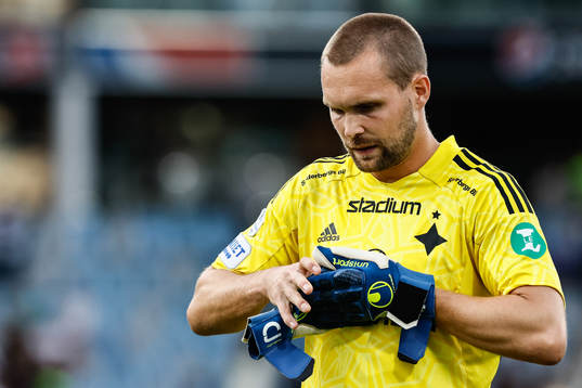 IFK Norrköpings målvakt Oscar Jansson deppar