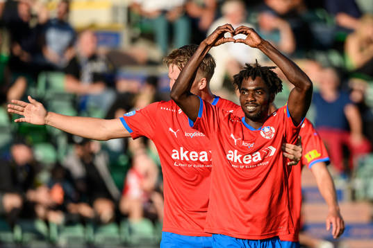Helsingborgs Benjamin Acquah jublar
