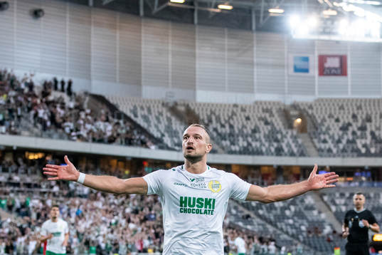 Hammarbys Veton Berisha jublar