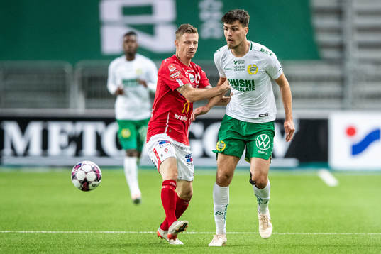 Degerfors Johan Bertilsson och Hammarbys Pavle Vagic