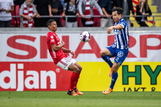 Kalmars Romario Pereira Sipiao och IFK Göteborgs Hussein