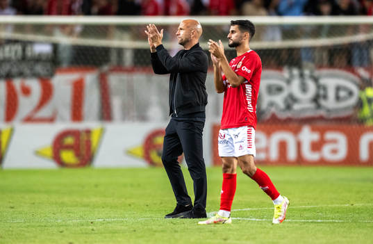 Kalmars tränare Henrik Rydström och Noah Shamoun jublar