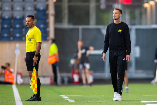 Sirius tränare Daniel Bäckström