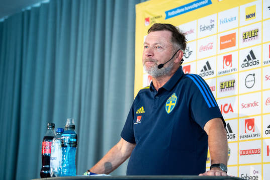 Peter Gerhardsson, head coach of the Swedish women's