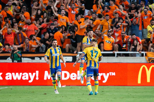 Anton Maglica, Danny Blum and Lucas Villafanez celebrate