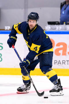 HV71s Chad Billins