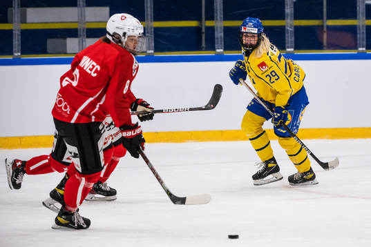 Olivia Carlsson of Sweden