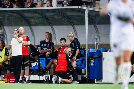 FC Rosengårds Mimmi Larsson får vård