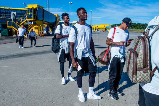 Emmanuel Lomotey, goalkeeper Ismael Diawara and Sergio Pena