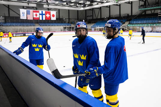 Lina Ljungblom, Felizia Wikner-Zienkiewicz and Linnea